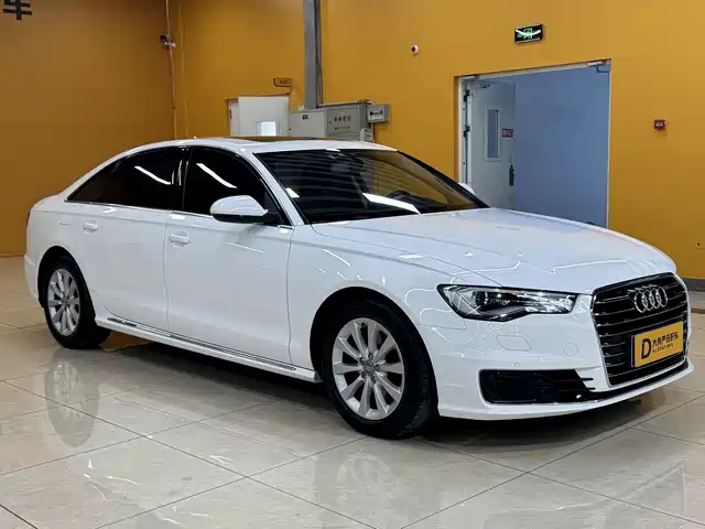 Audi A6L 2016 — купить из Китая под заказ