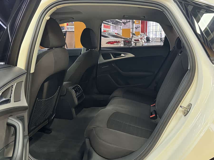 Audi A6L 2016, фото 11