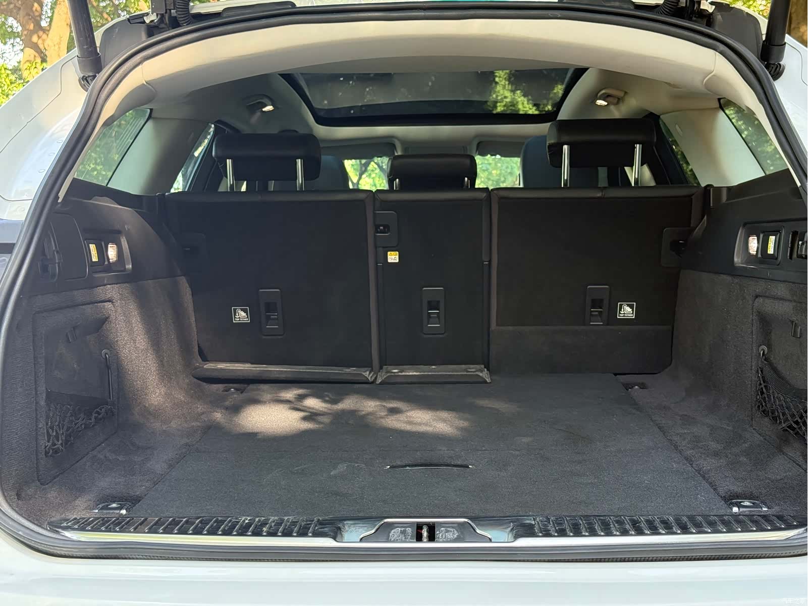 Jaguar XF, 2019 7