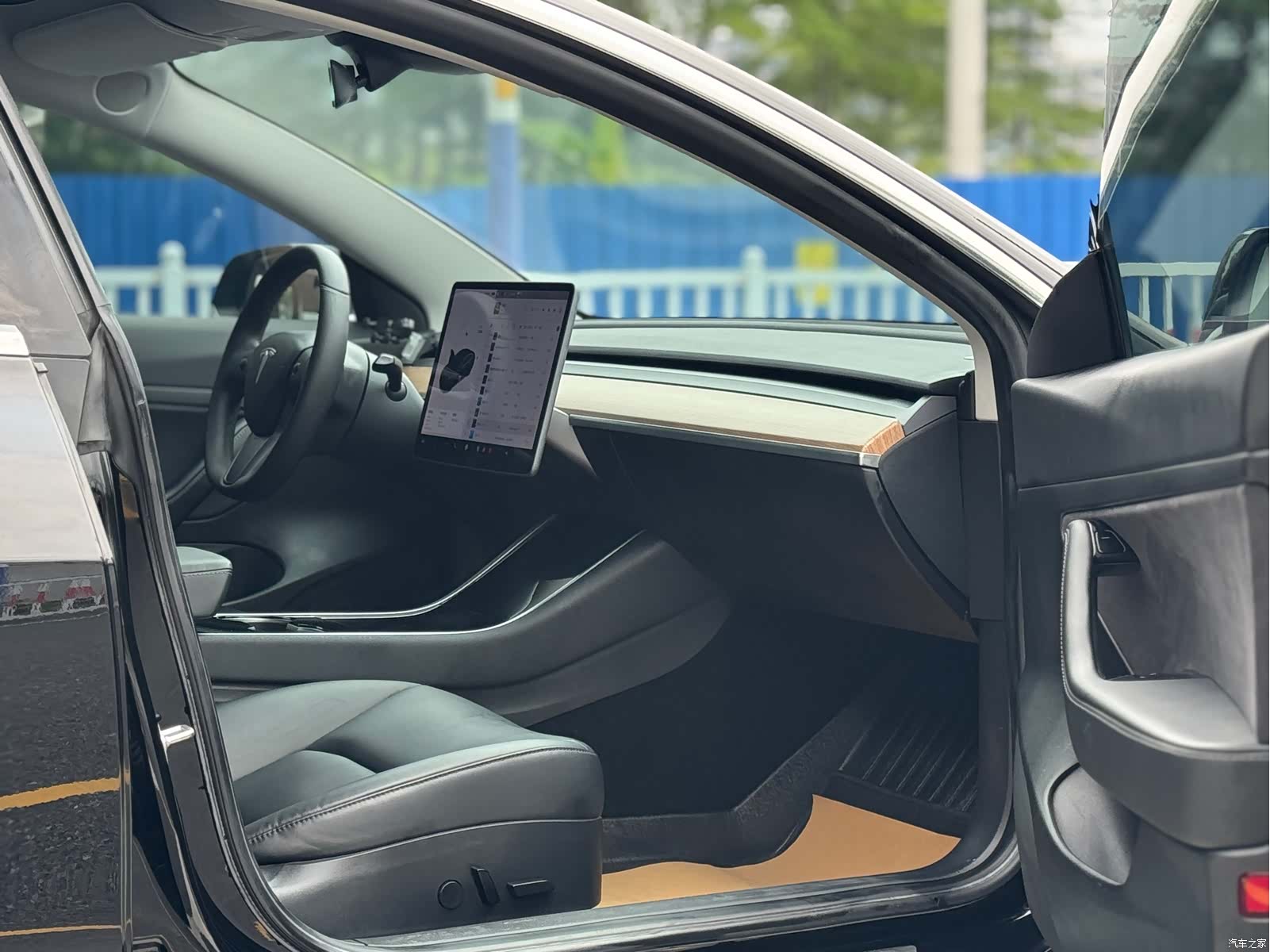 Tesla Model 3, 2020 8