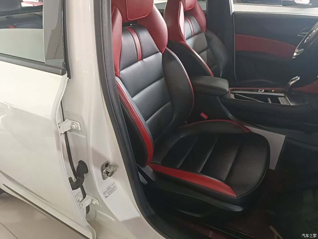 MG MG6, 2021 25