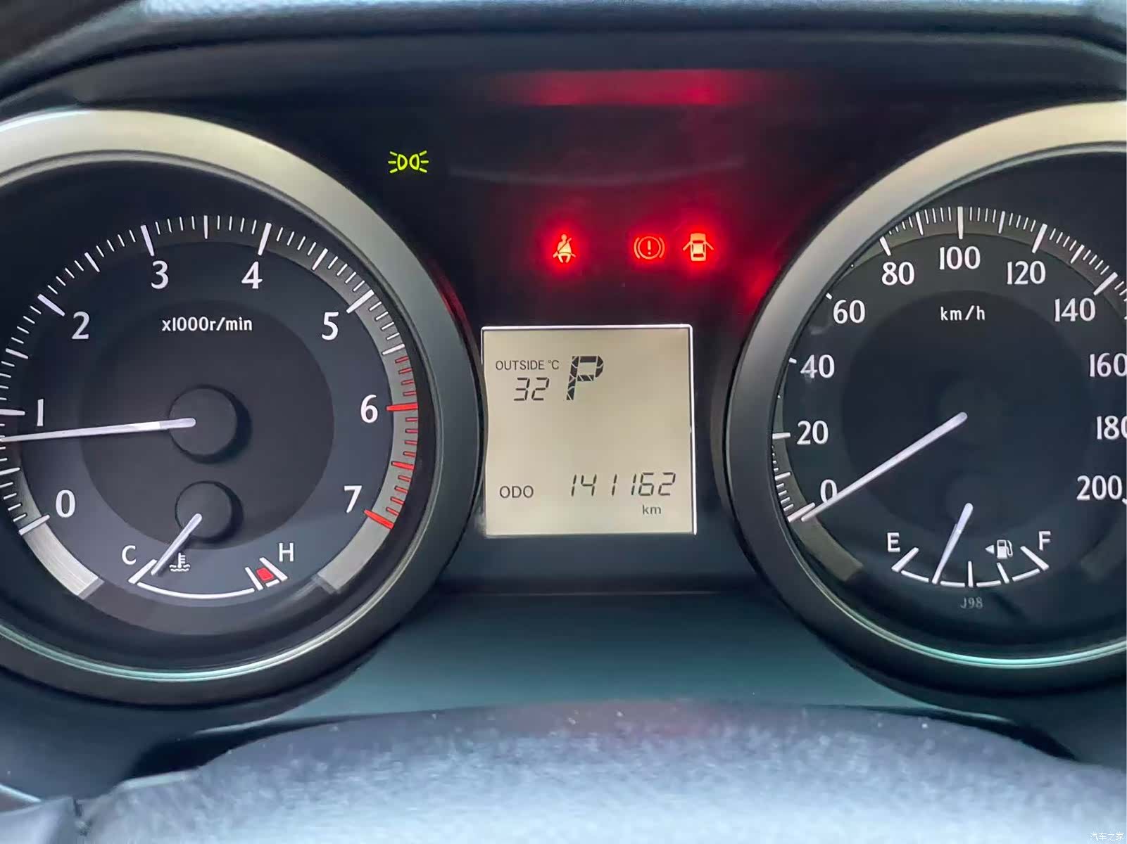 Toyota Prado, 2014 10
