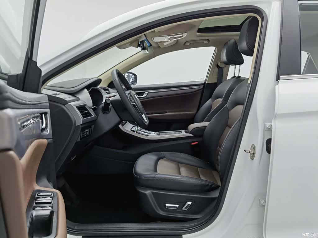 Geely Emgrand, 2018 10