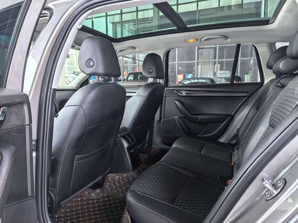 Skoda Octavia Skoda Octavia