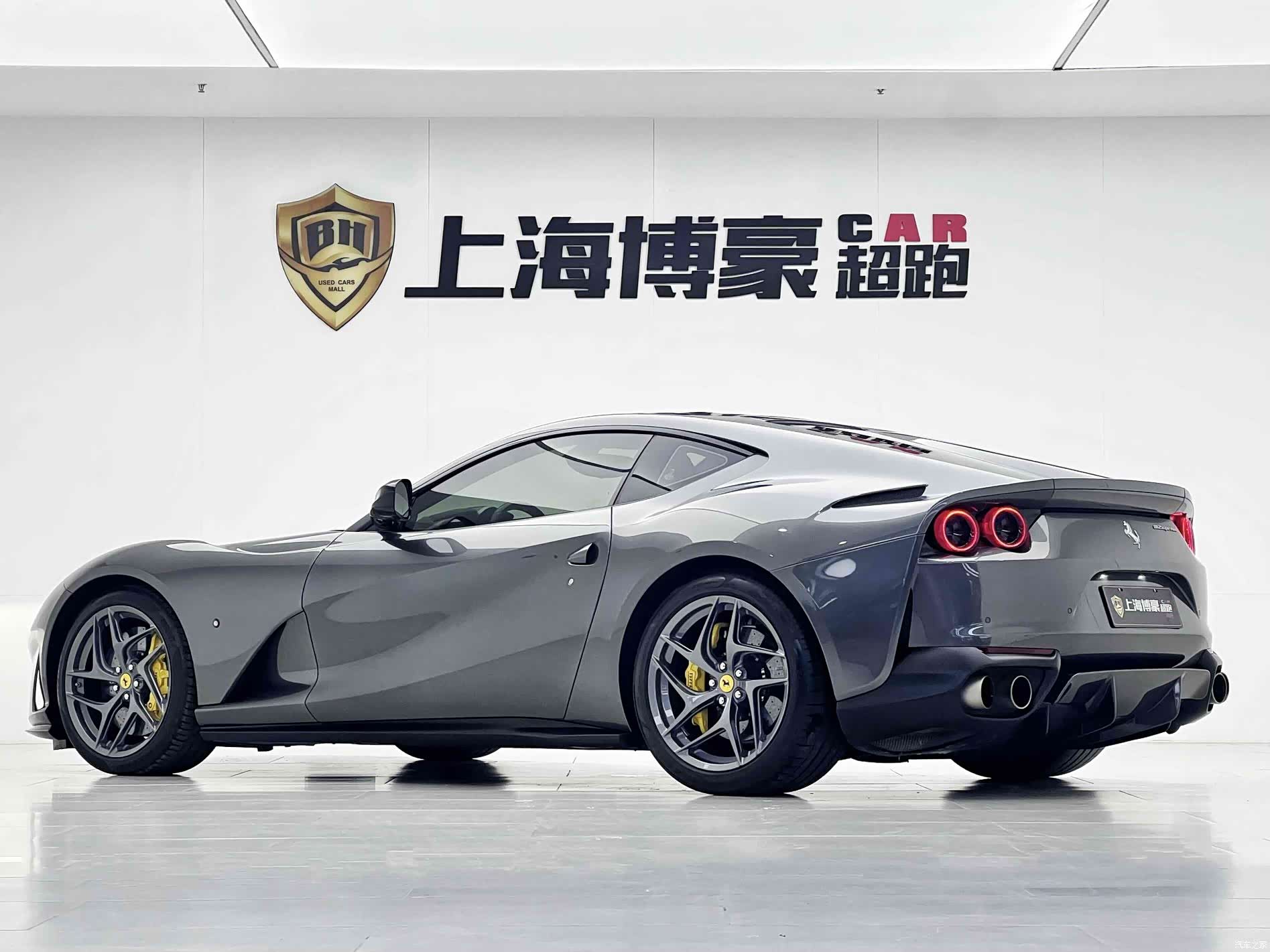 Ferrari 812, 2019 6