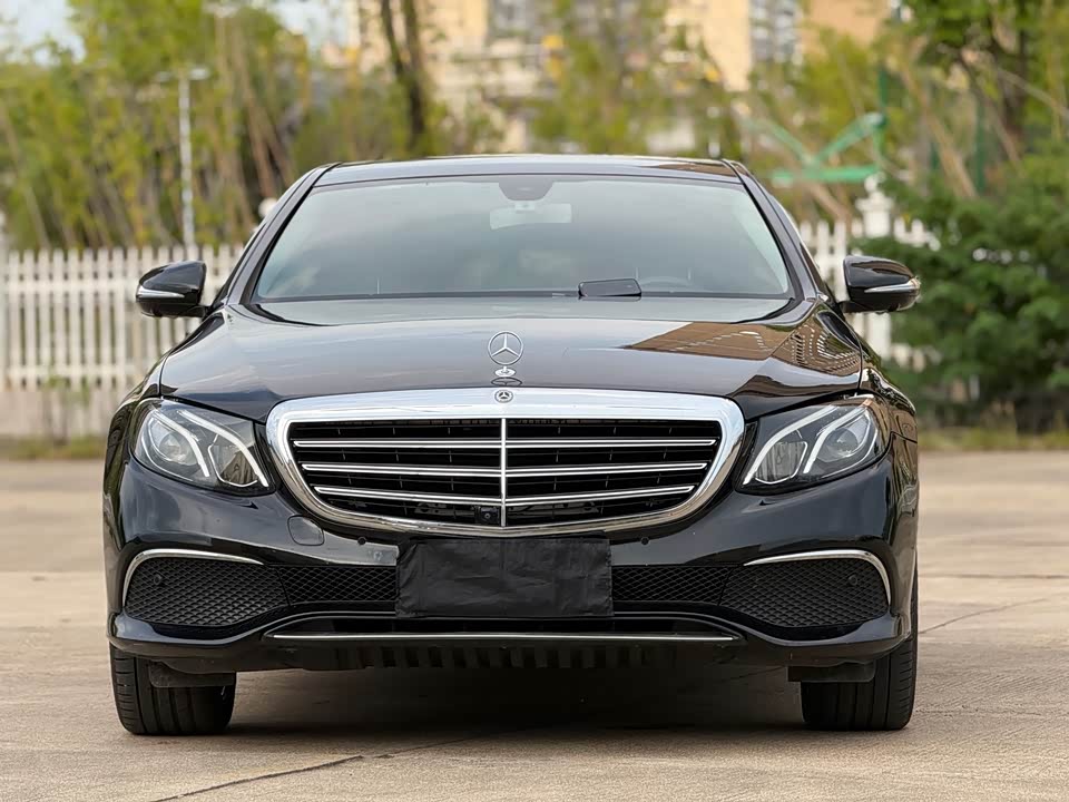 Mercedes-Benz E-class Mercedes-Benz E-class