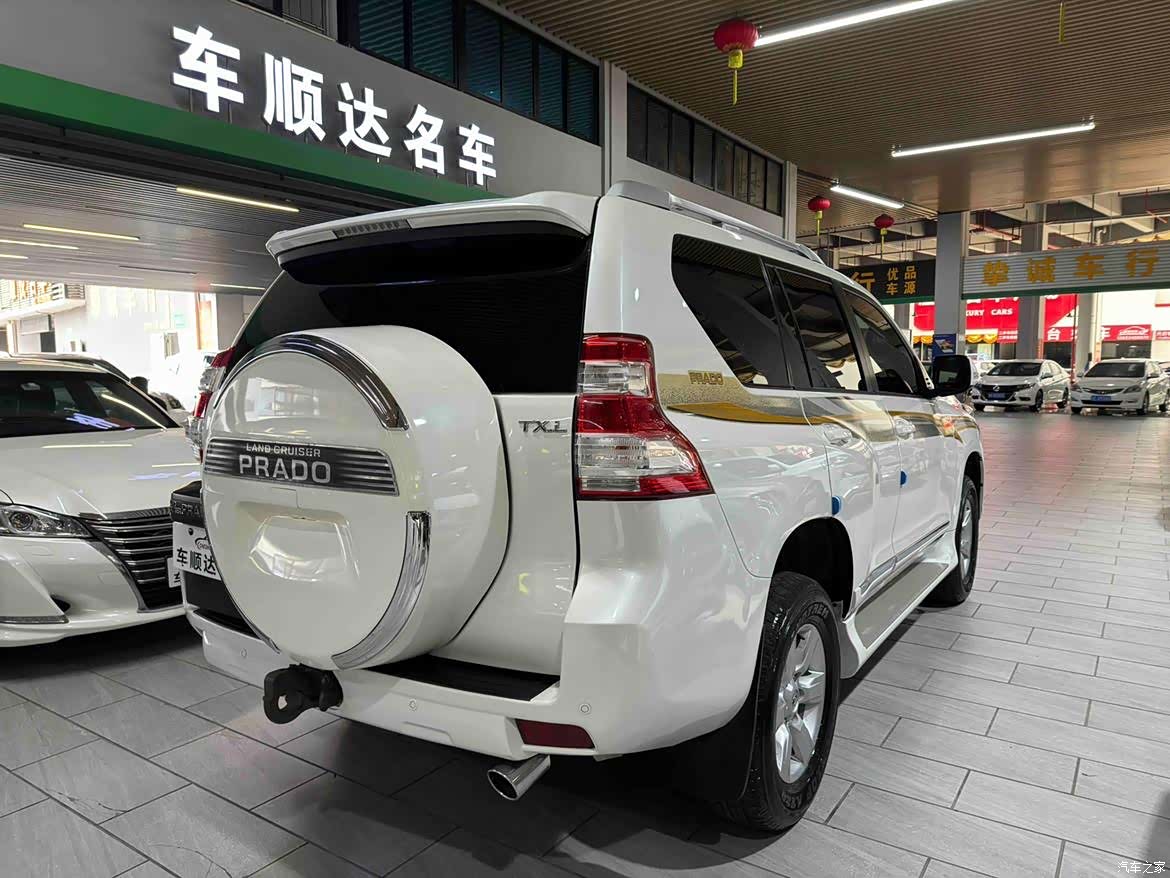 Toyota Prado, 2015 3