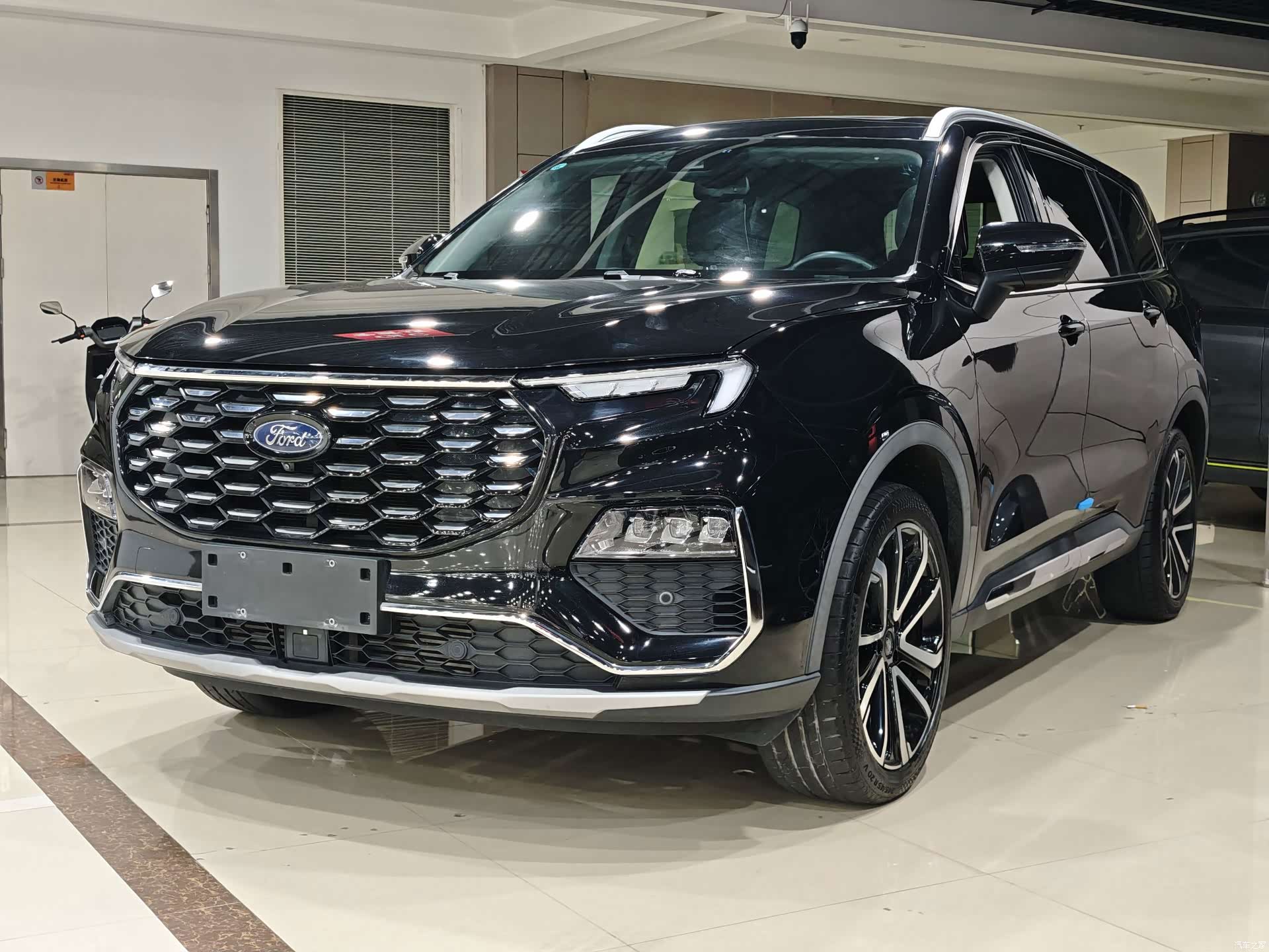 Ford Equator, 2023 10