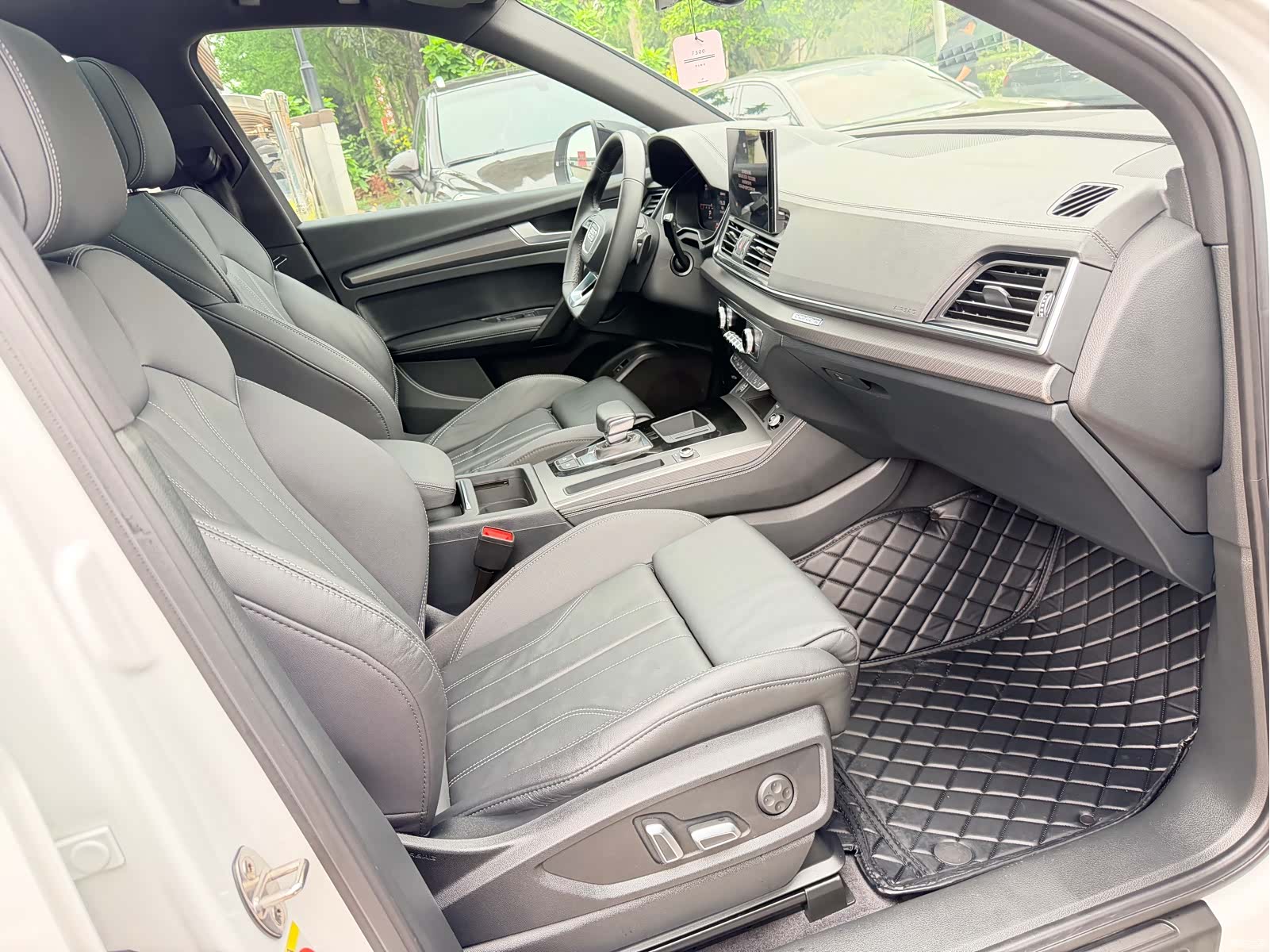 Audi Q5L, 2024 13