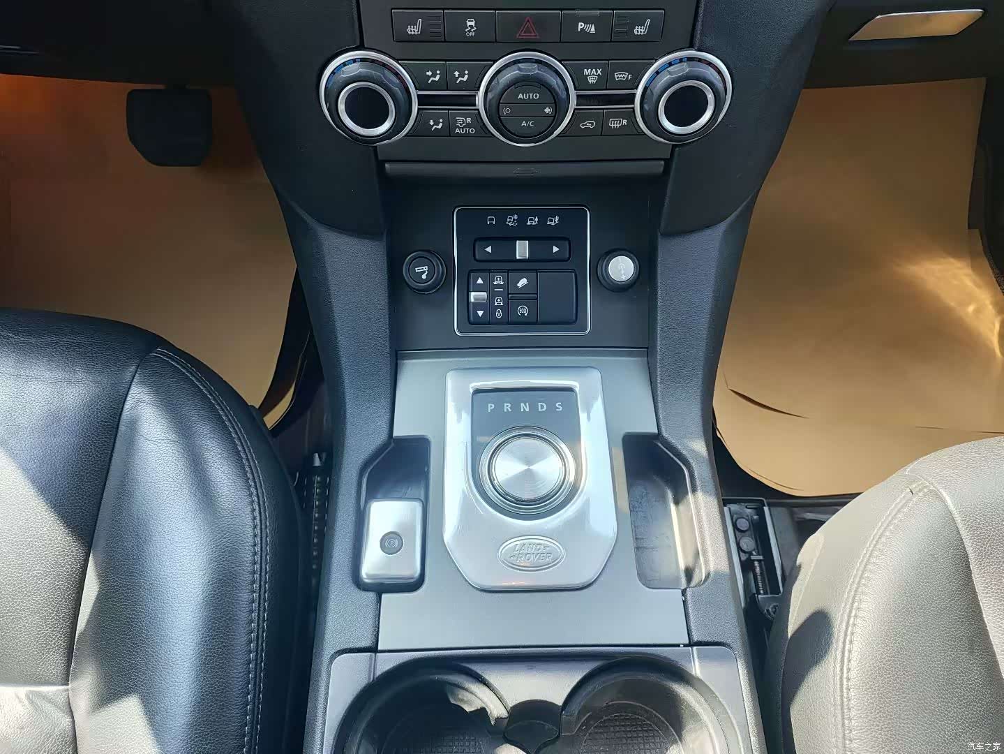 Land Rover Discovery, 2015 6