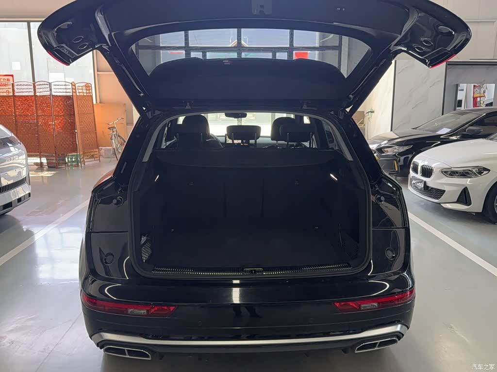 Audi Q5L, 2022 14