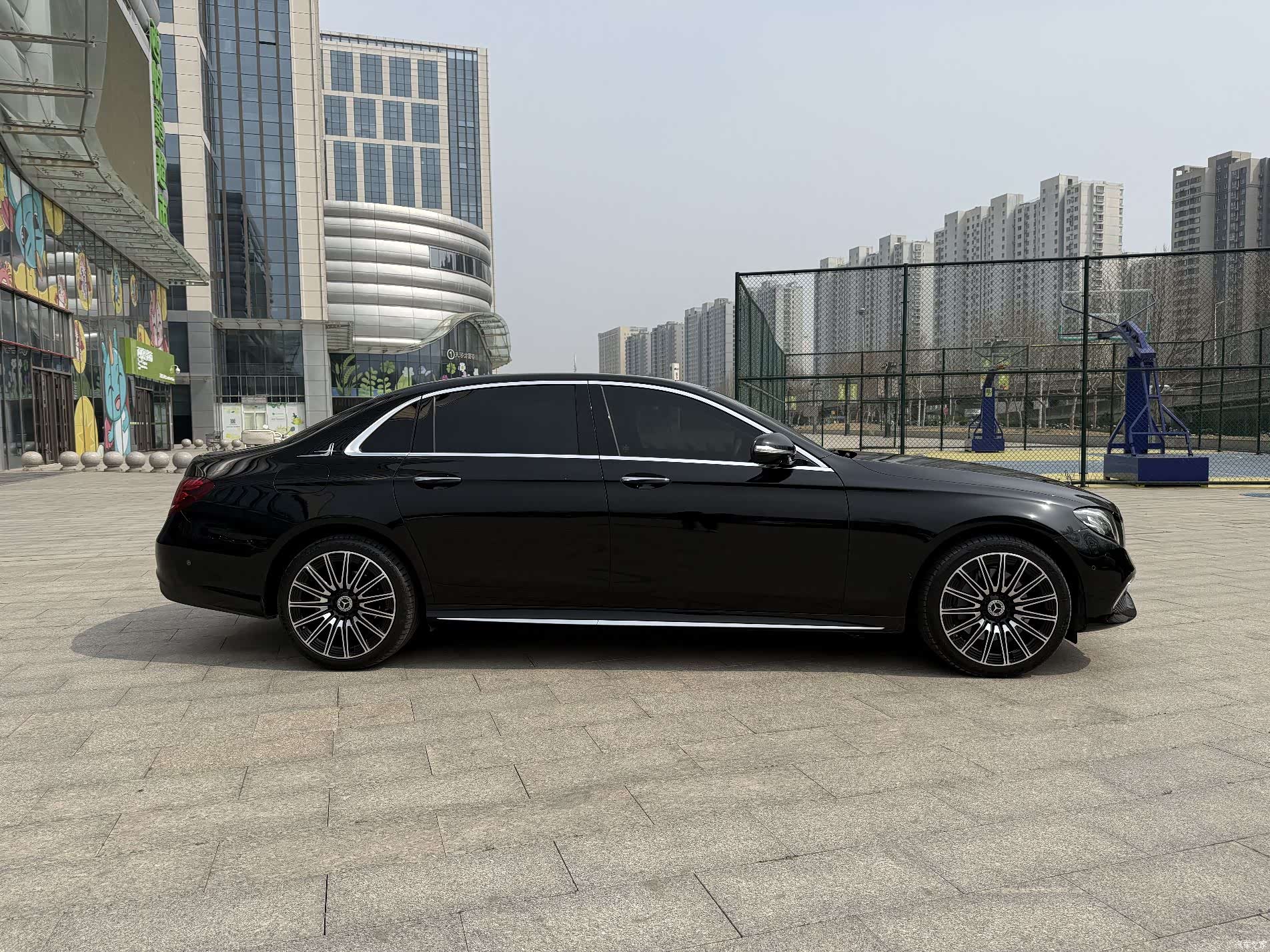 Mercedes-Benz E-Class, 2019 10