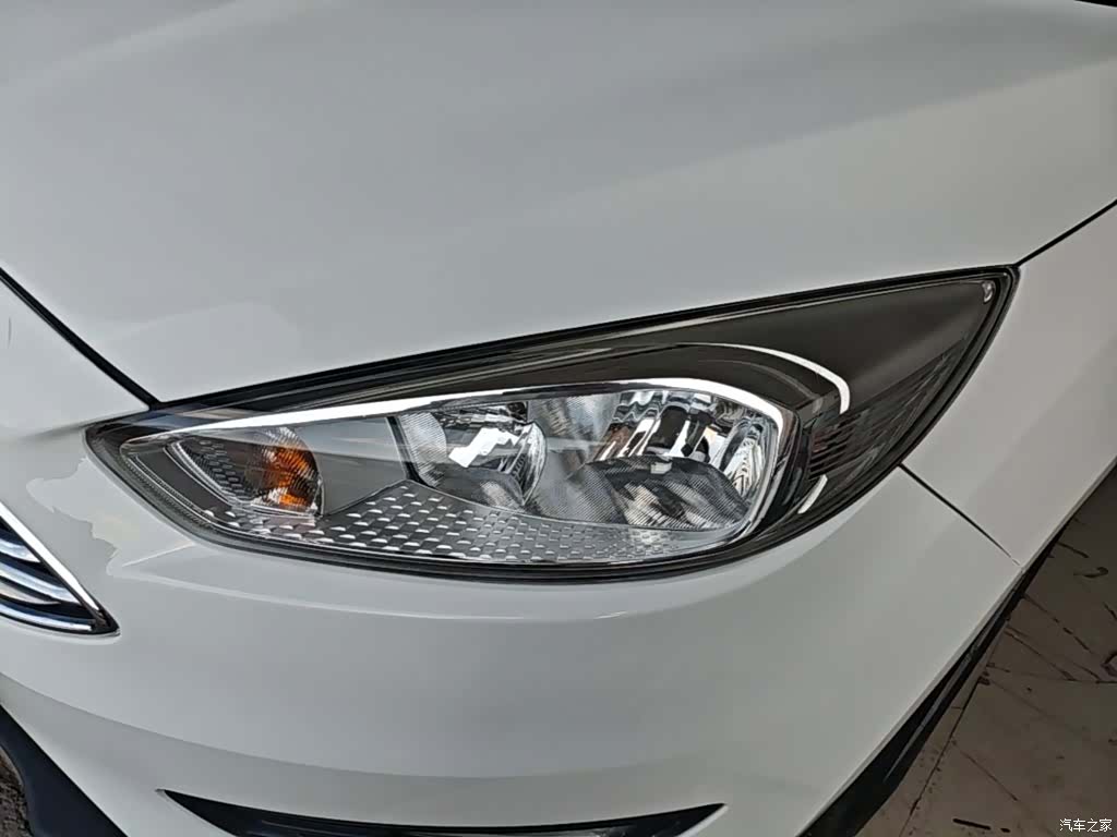 Ford Focus, 2018 24