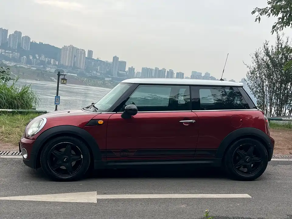 MINI MINI