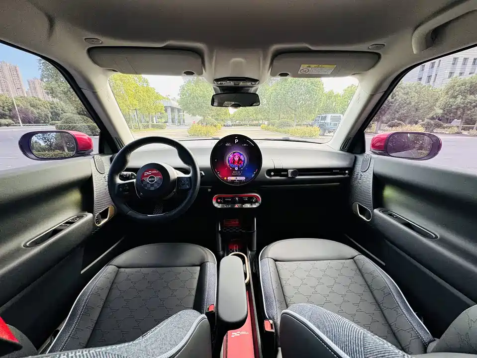 MINI Electric COOPER