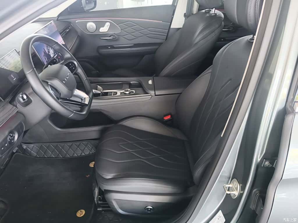 Chery Arrizo 8, 2025 15