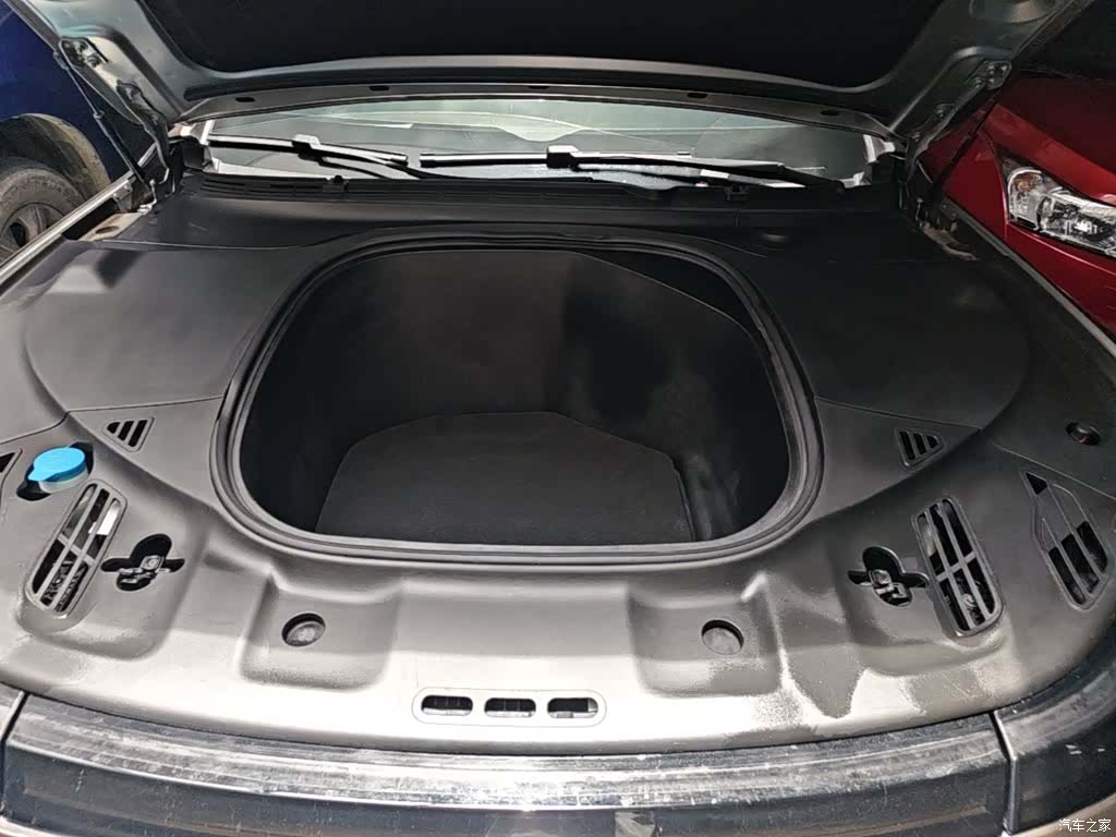 Xpeng P7, 2021 20