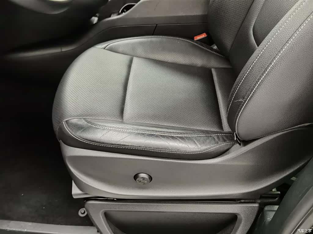 Mercedes-Benz V-Class, 2021 20