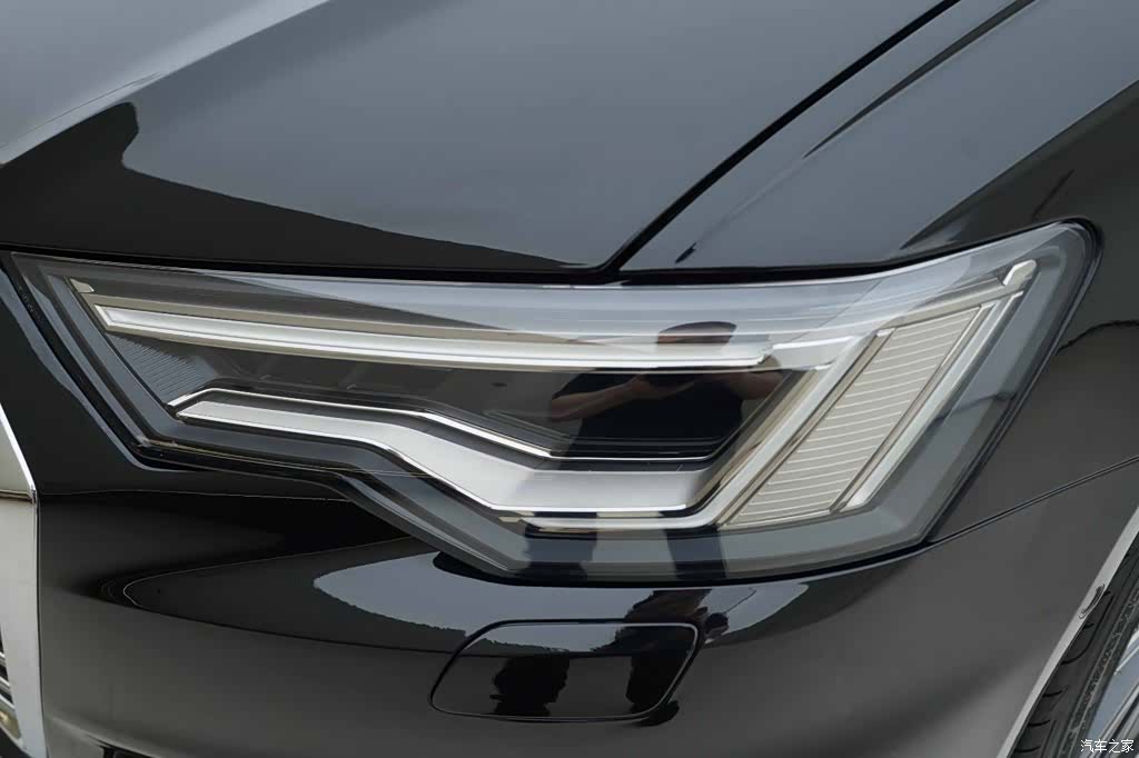 Audi A6L, 2021 15