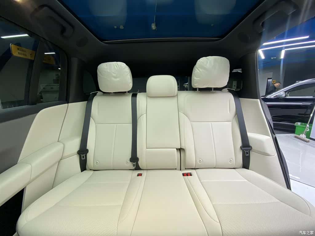Li Auto i6, 2026 19