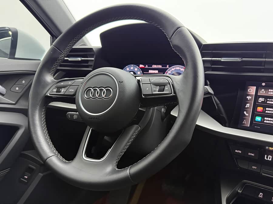 Audi A3 2023, фото 14