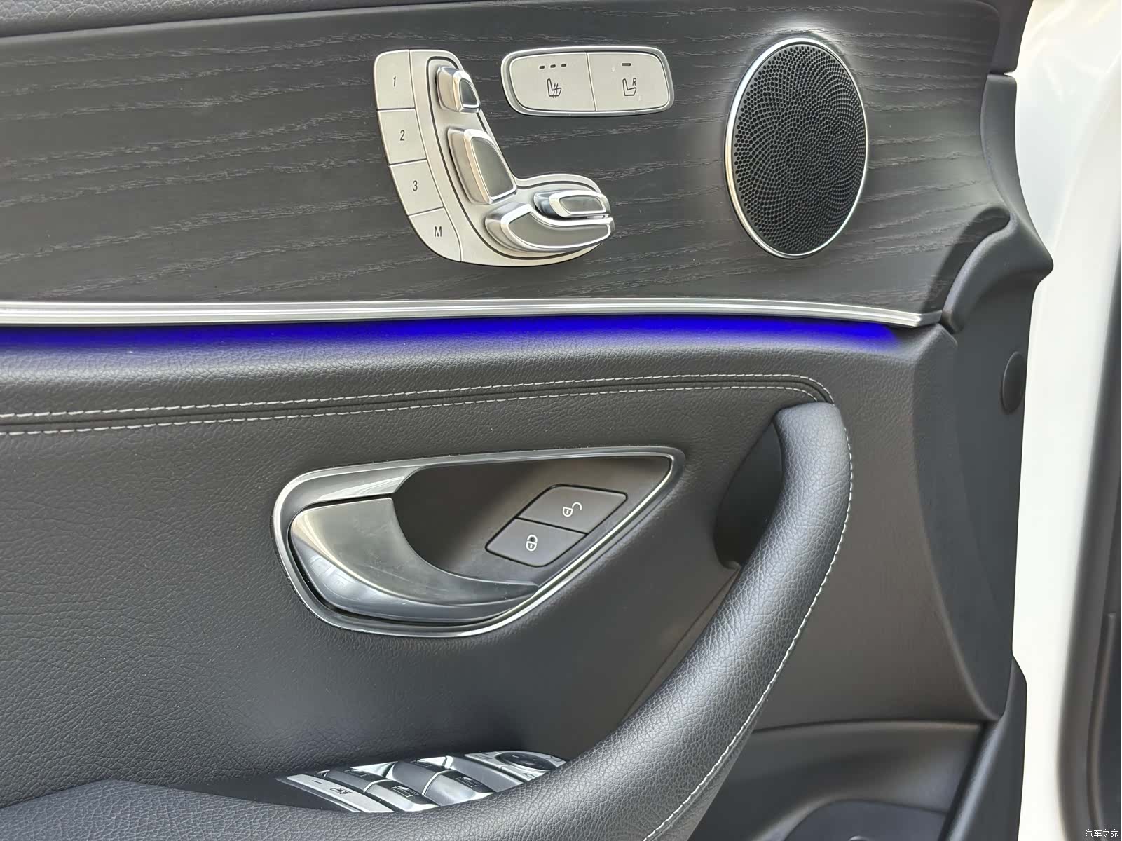 Mercedes-Benz E-Class, 2020 8