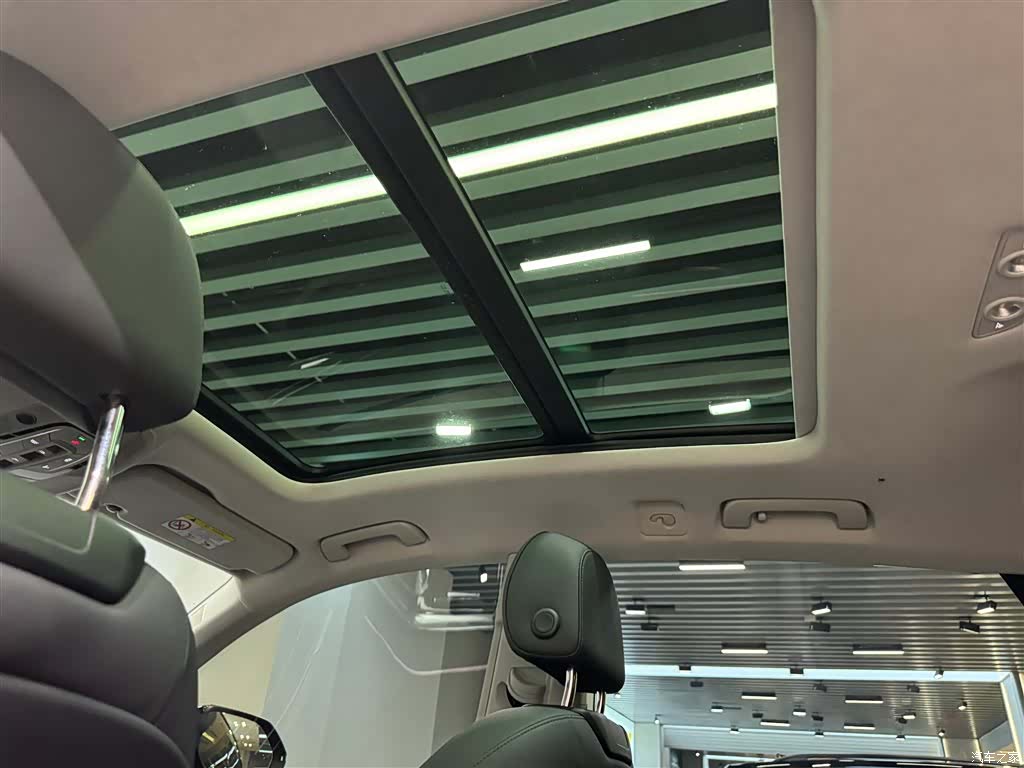 Audi Q8, 2024 24