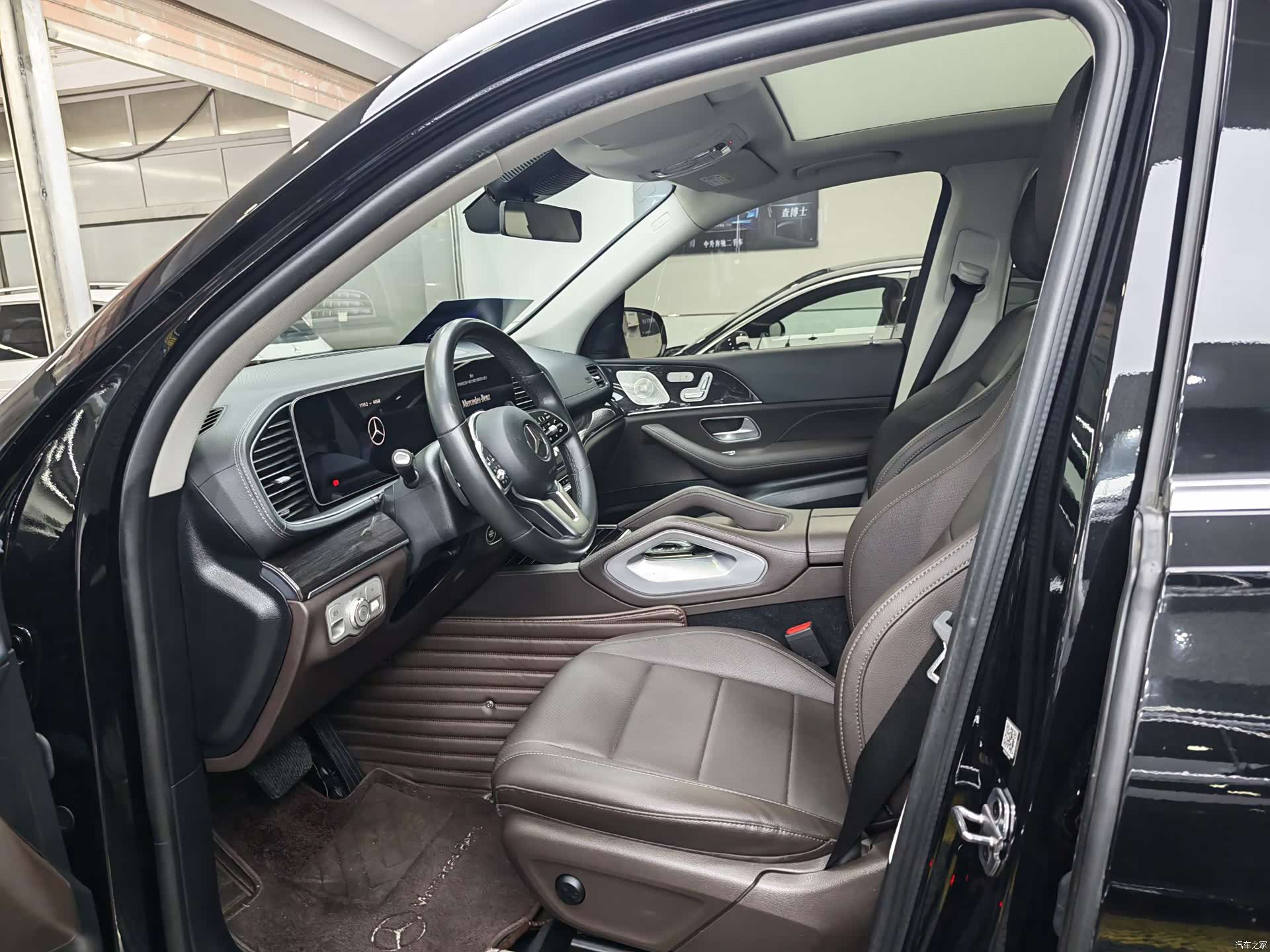 Mercedes-Benz GLE, 2022 11