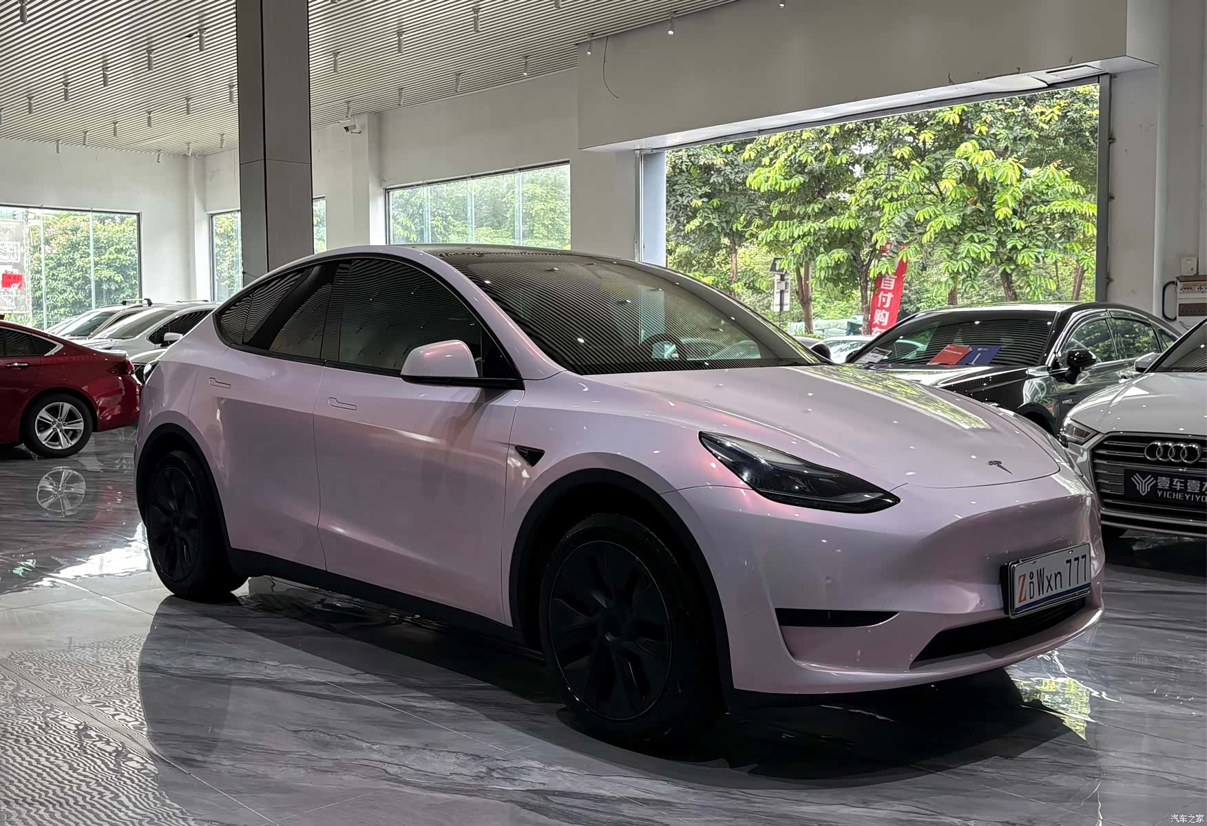 Tesla Model Y, 2023 3