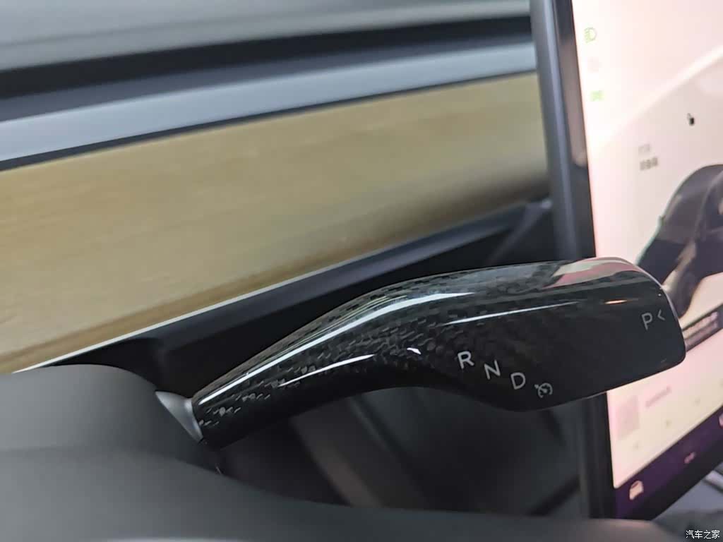Tesla Model Y, 2021 14