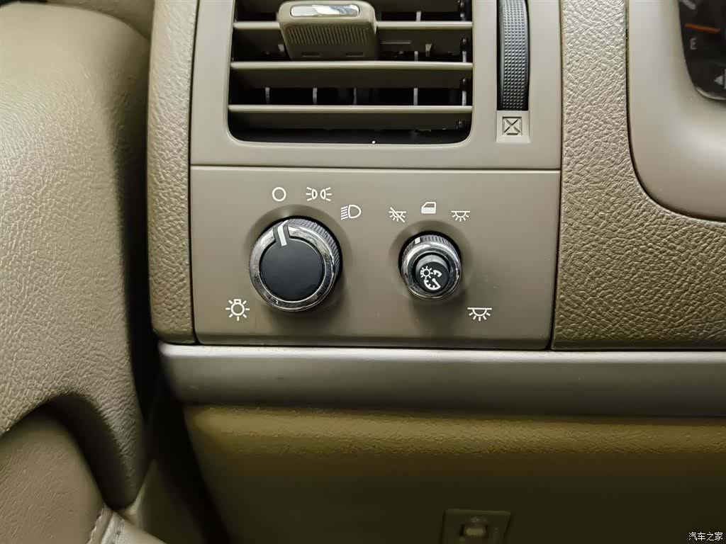 Buick GL8, 2016 21