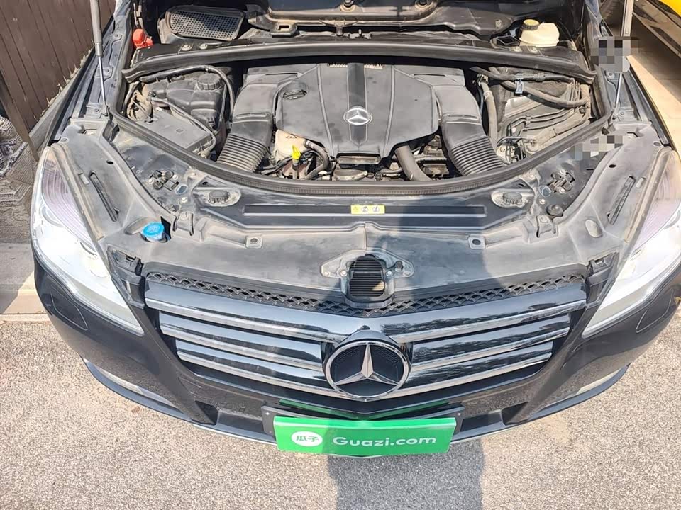 Mercedes-Benz R-class