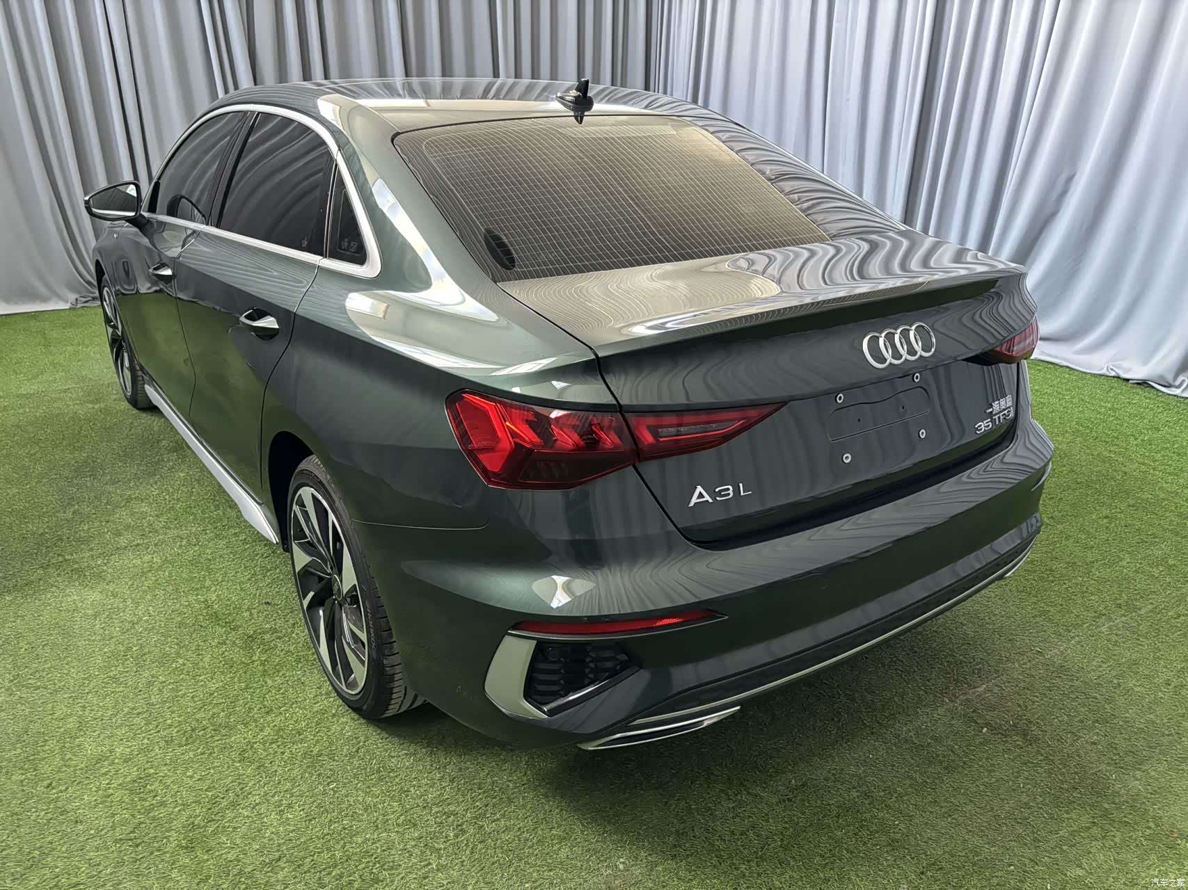 Audi A3, 2023 все фото