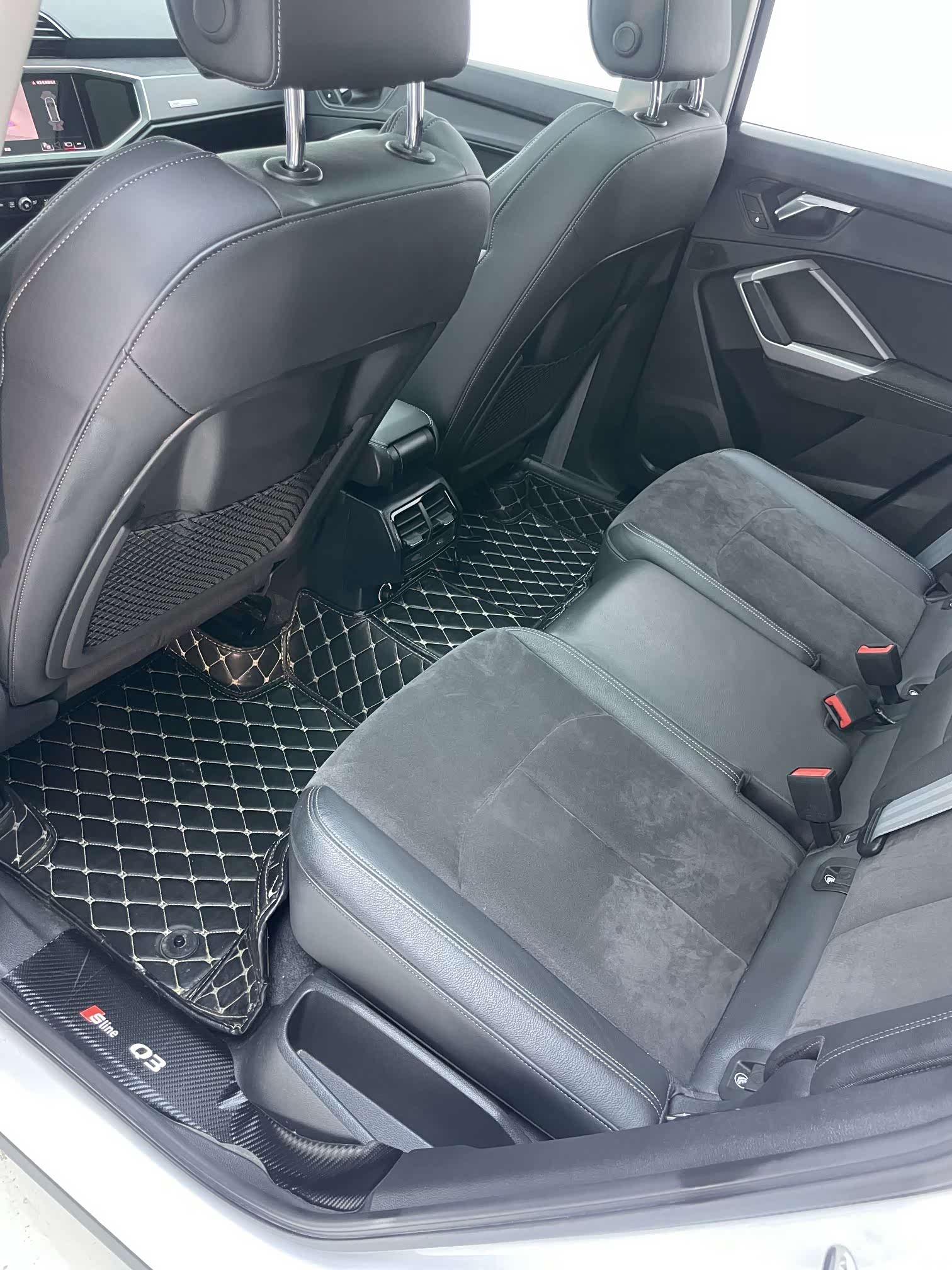 Audi Q3, 2022 13