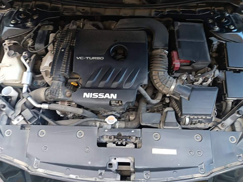 Nissan Teana