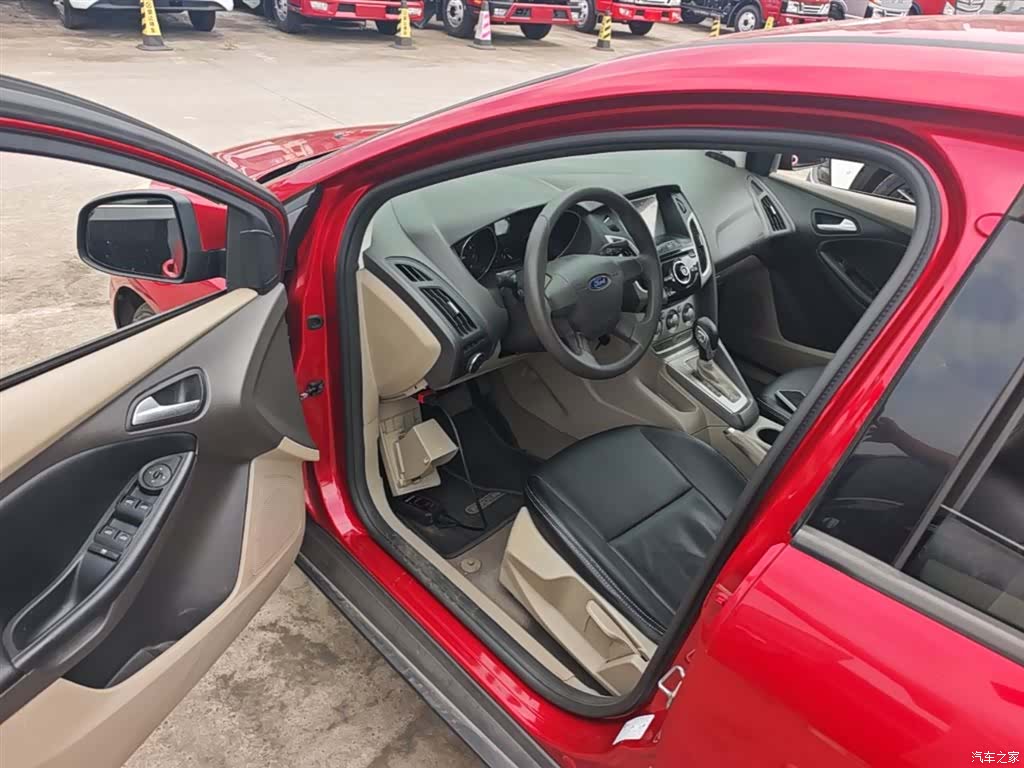 Ford Focus, 2015 16