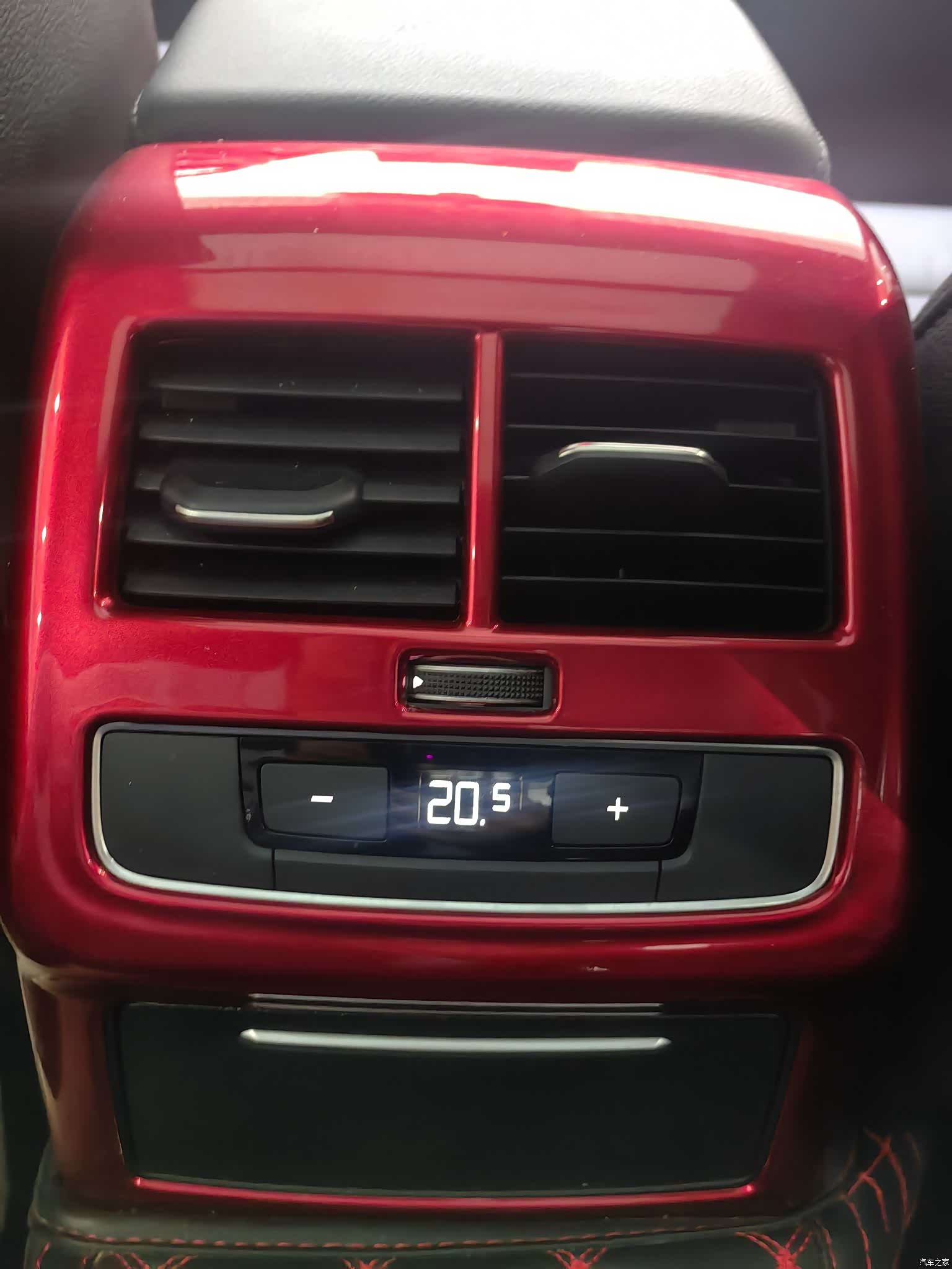 Audi A4L, 2020 14