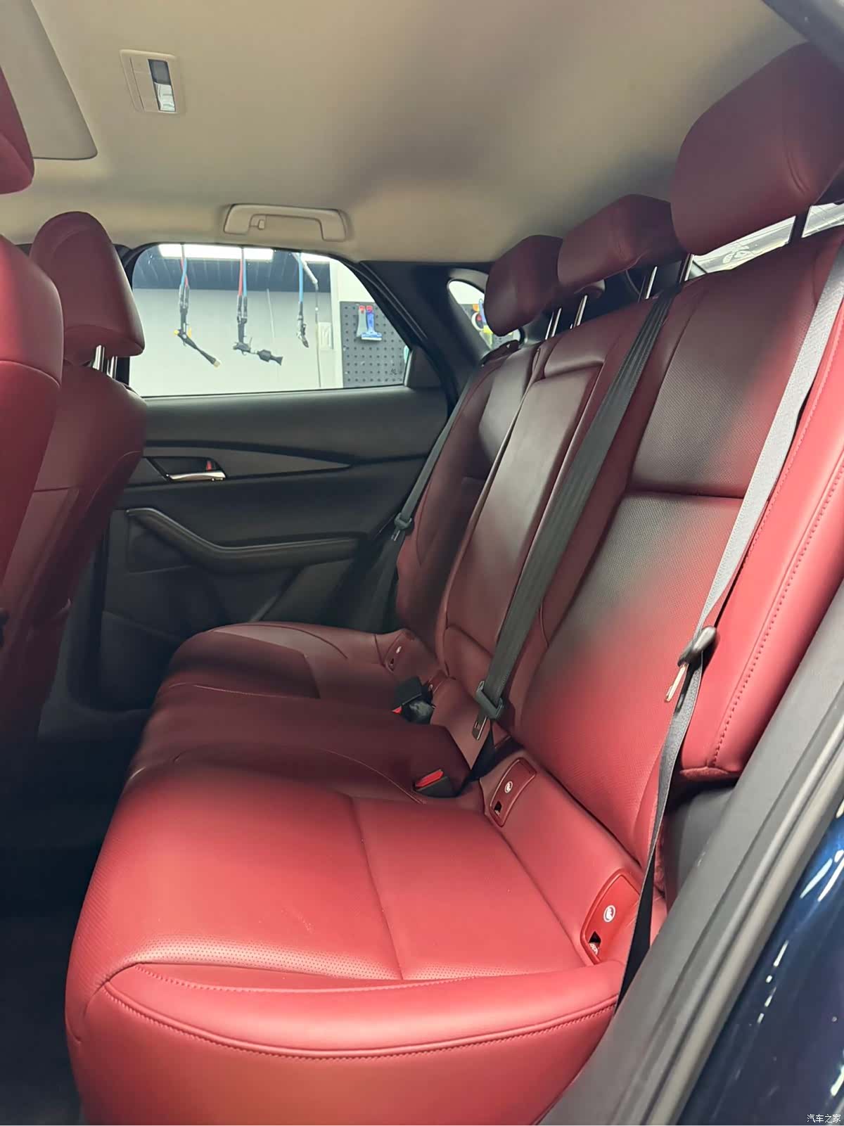 Mazda CX-30, 2023 13