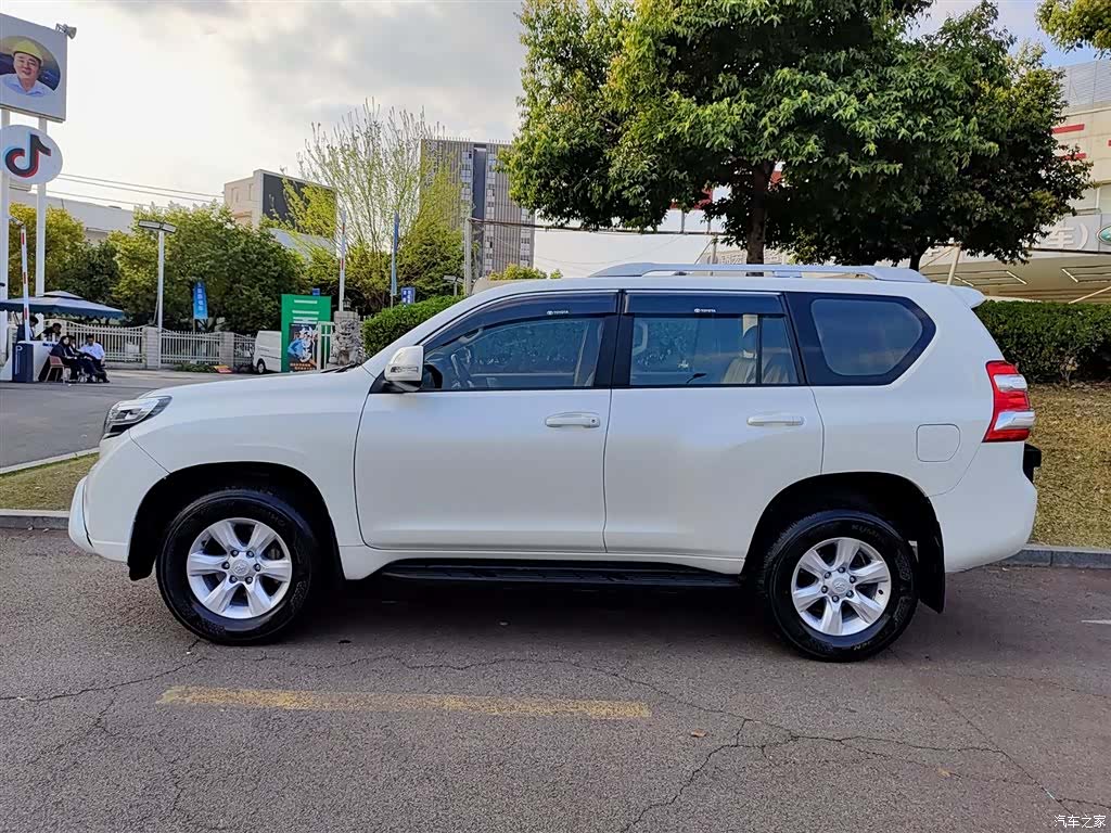 Toyota Prado, 2014 3