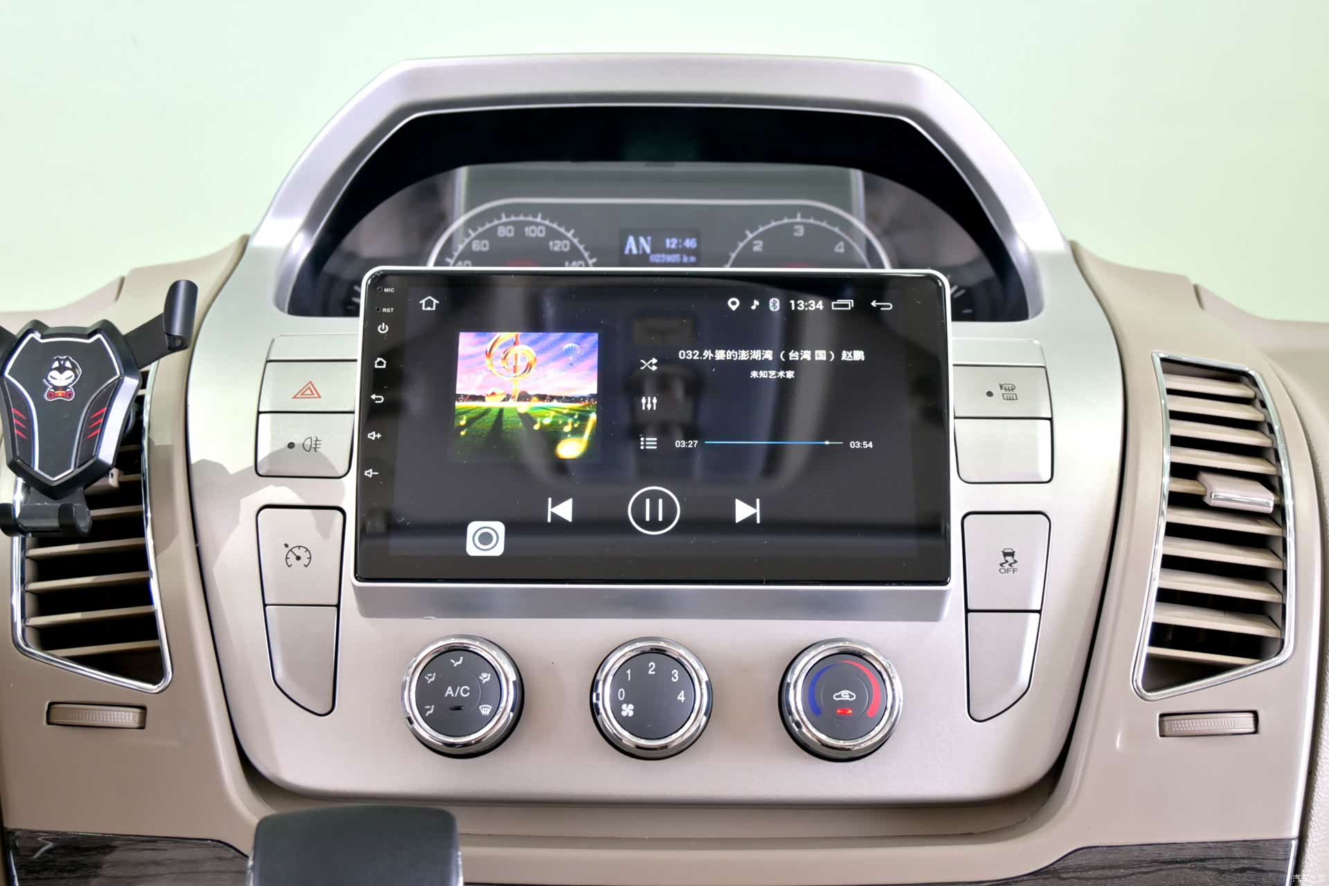 Maxus V80, 2018 14
