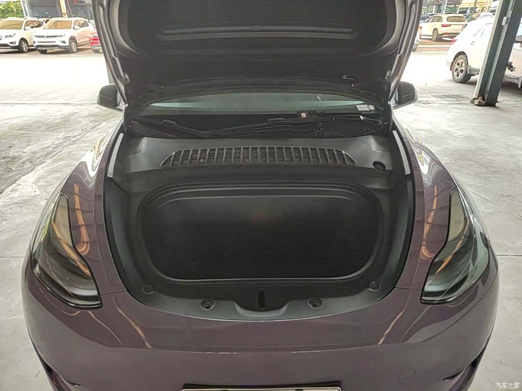 Tesla Model Y, 2023 20