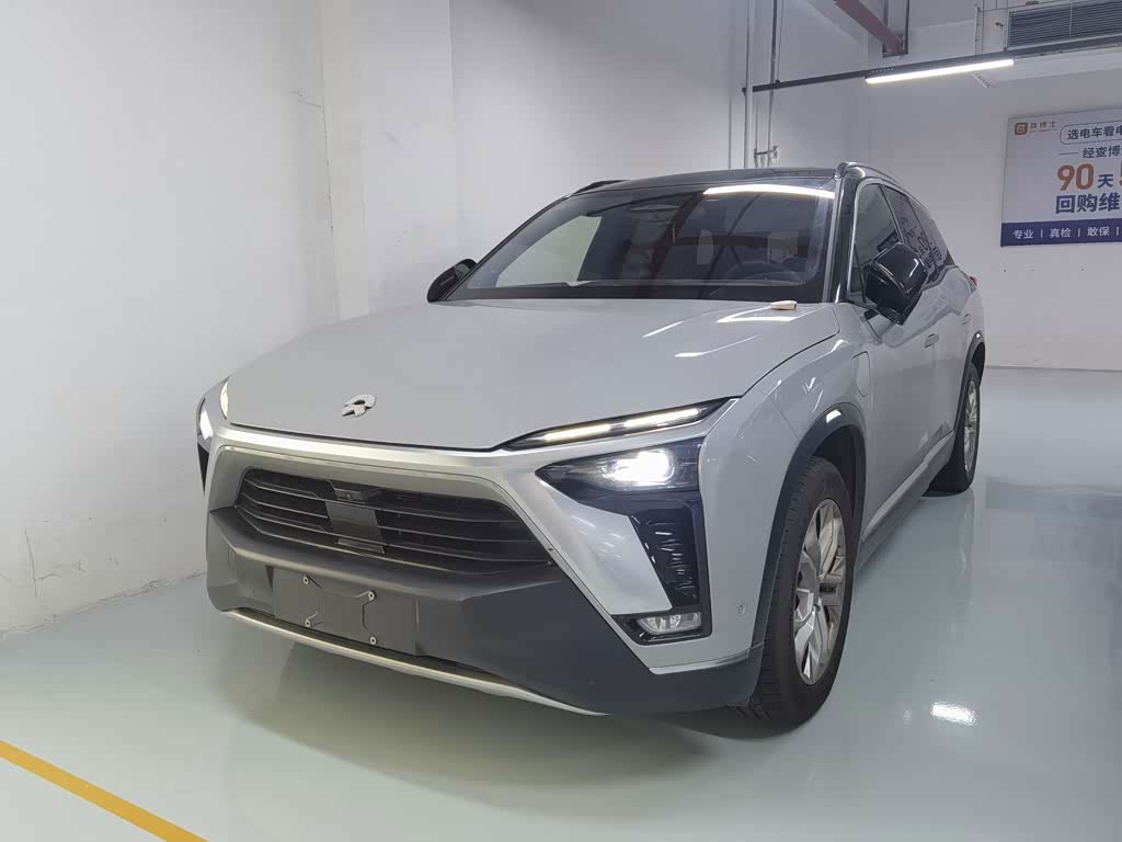 NIO ES8