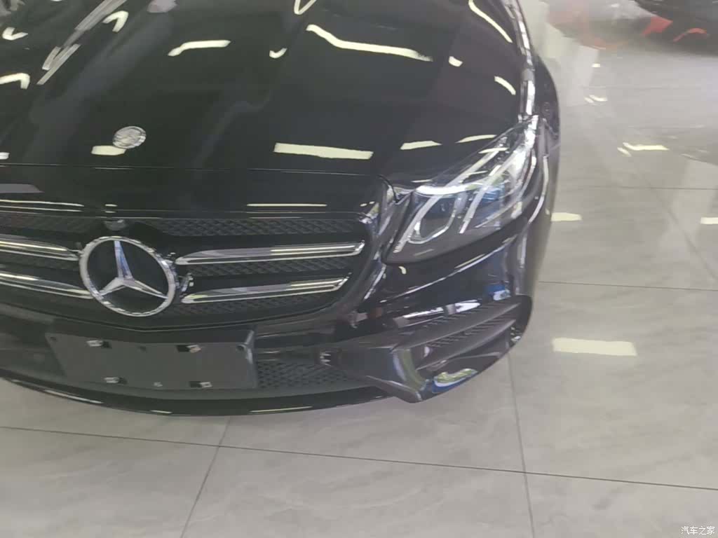 Mercedes-Benz E-Class, 2017 24