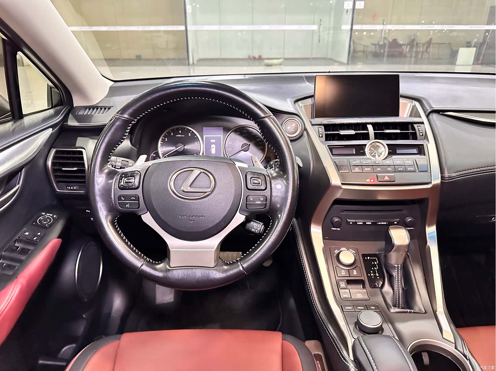 Lexus NX, 2017 8