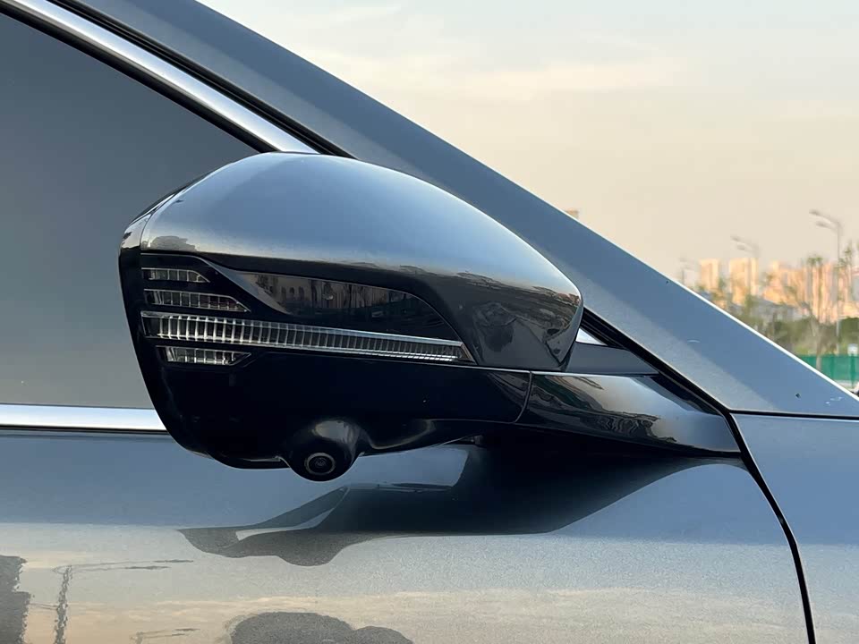 Changan UNI-K Smart iDD