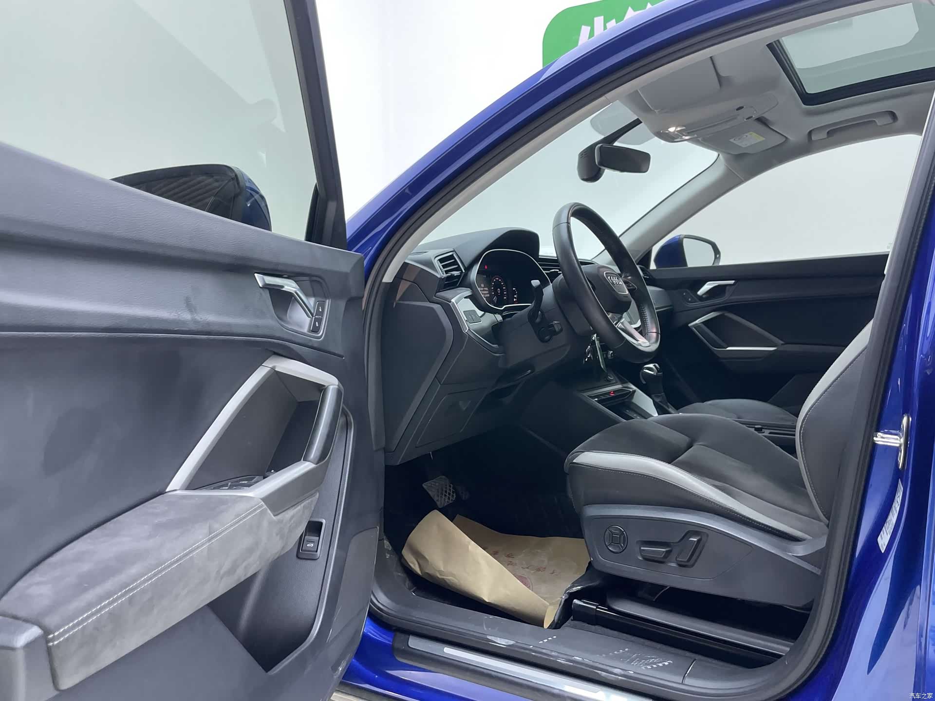 Audi Q3, 2022 18
