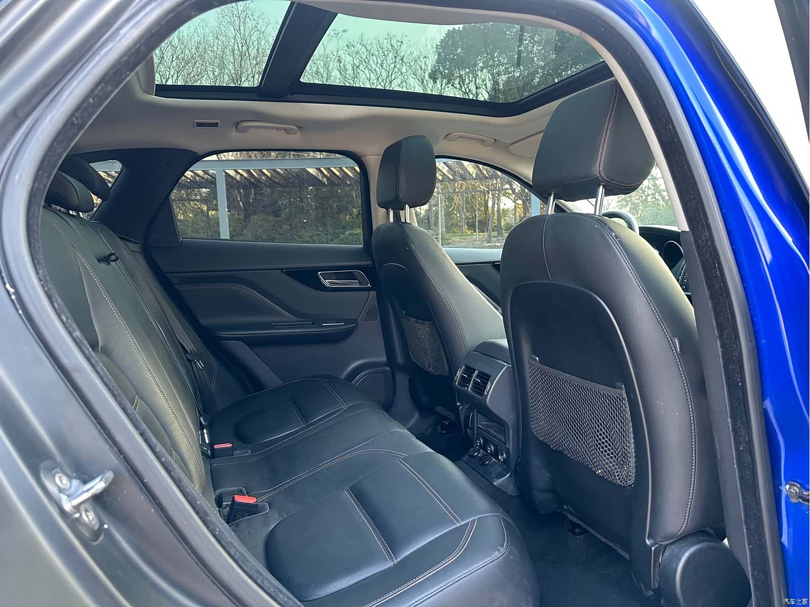 Jaguar F-PACE, 2018 8