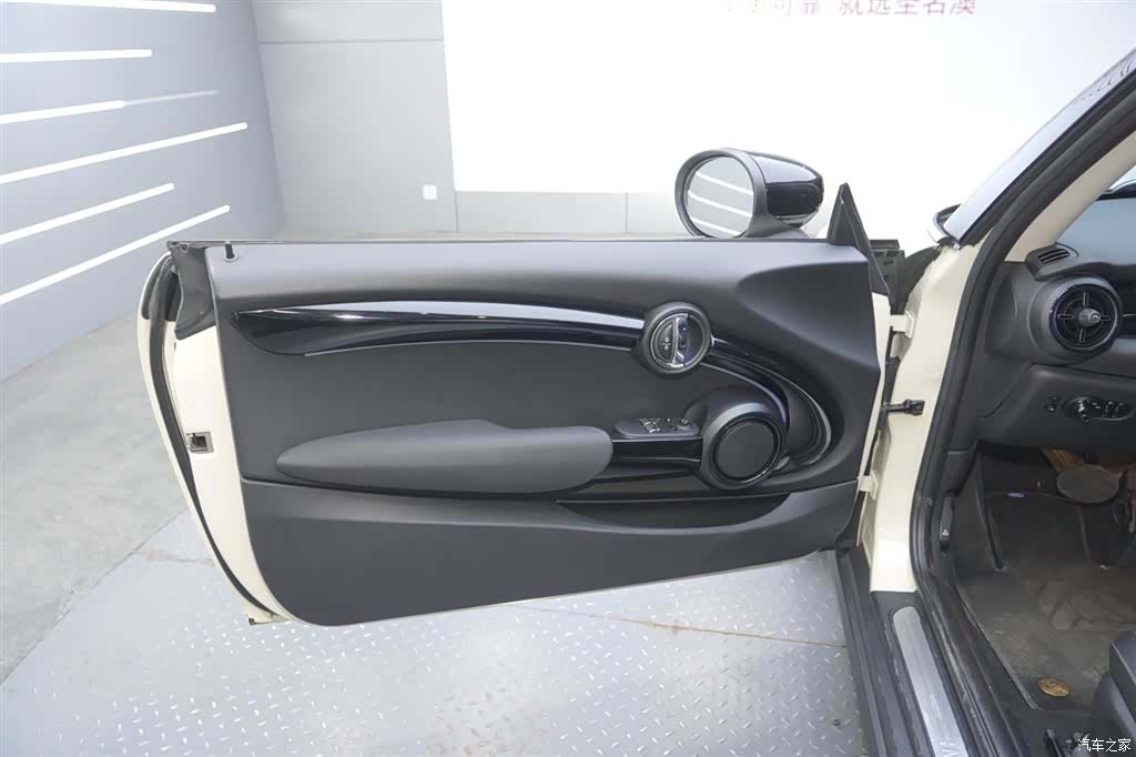 Mini Cooper, 2022 15