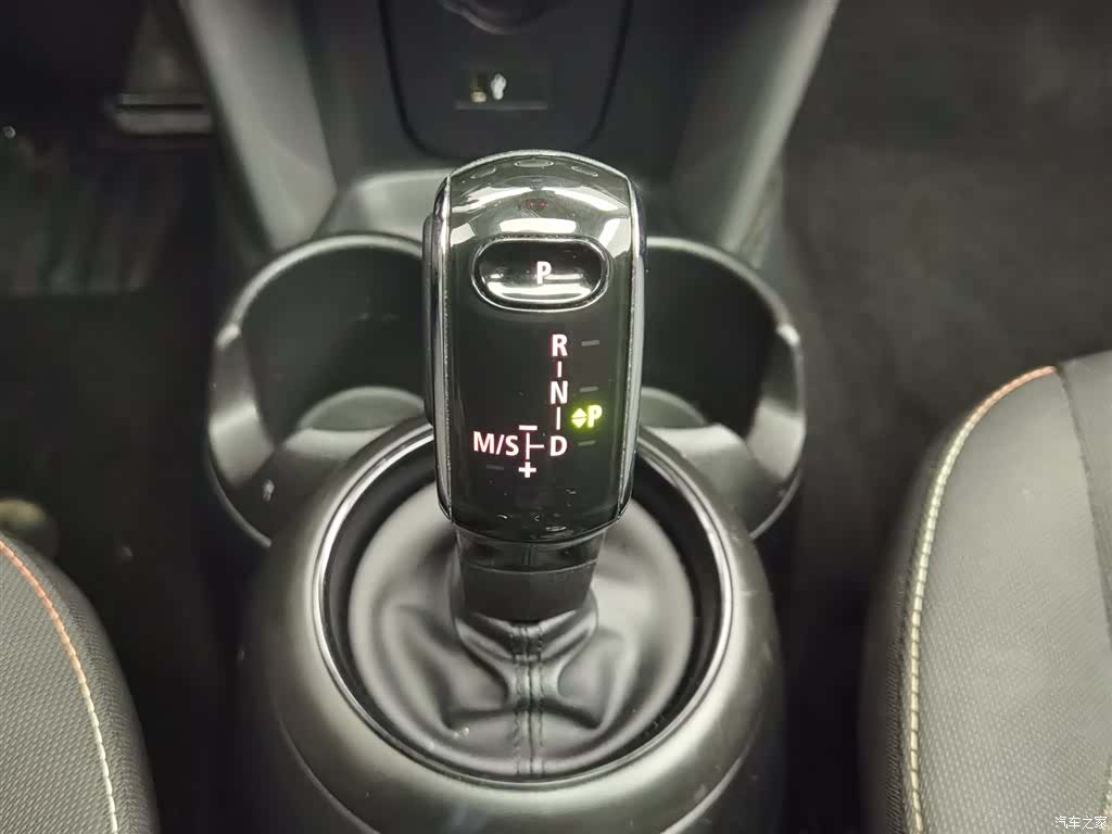 Mini ONE, 2021 13