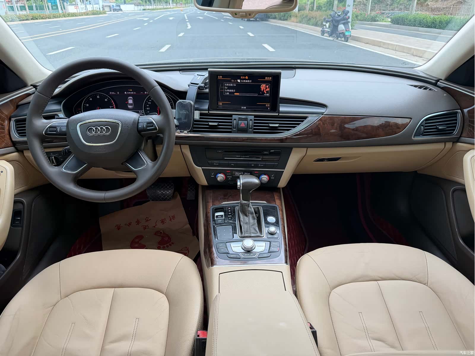 Audi A6L, 2014 8